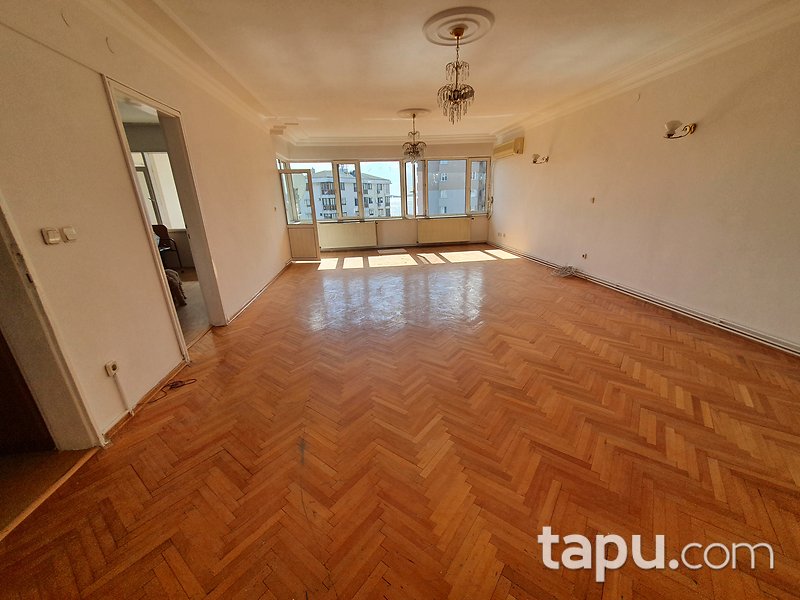 Kartal Atalar İstasyon Caddesi'nde 3+1 Daire