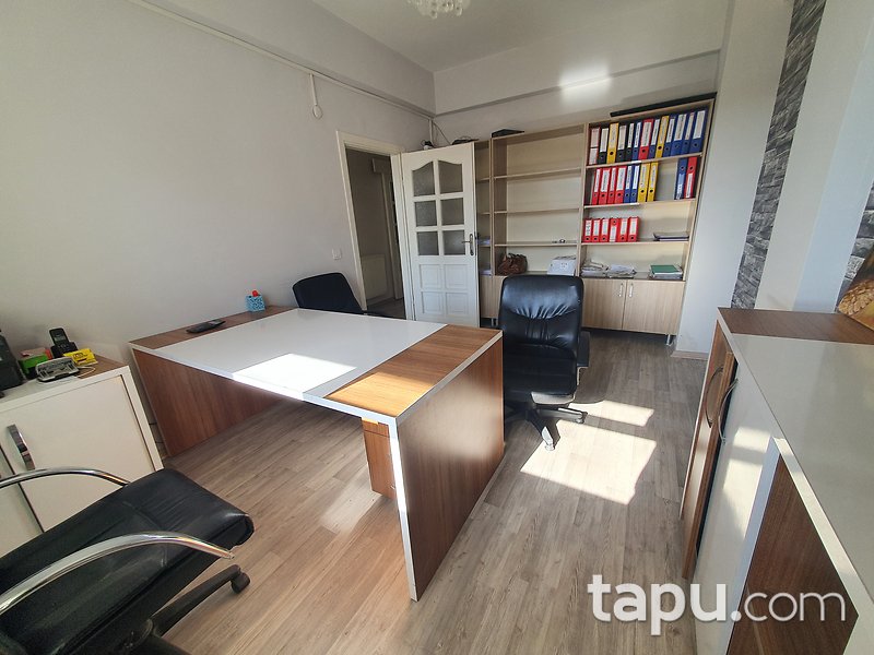 Gebze Yeni Bağdat Caddesi'nde Yatırıma Uygun İskanlı 125 m2 Ofis