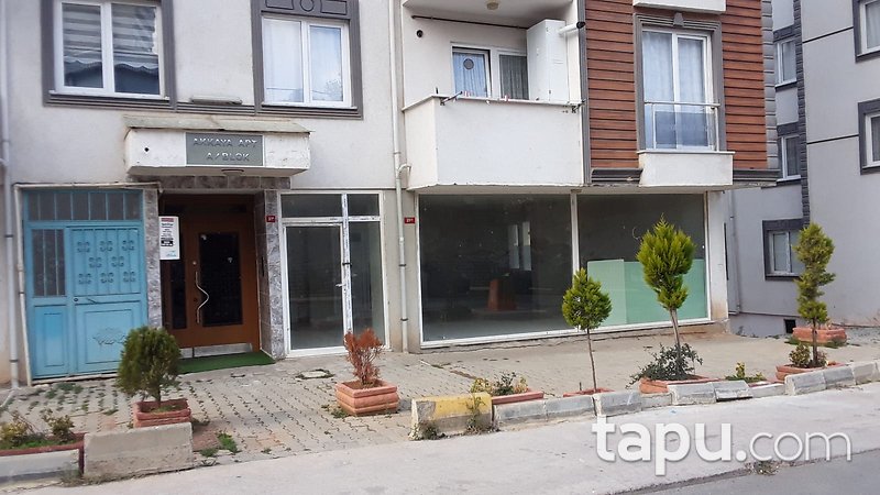 İstanbul Pendik Esenyalı Mahallesinde 57 m2 Dükkan