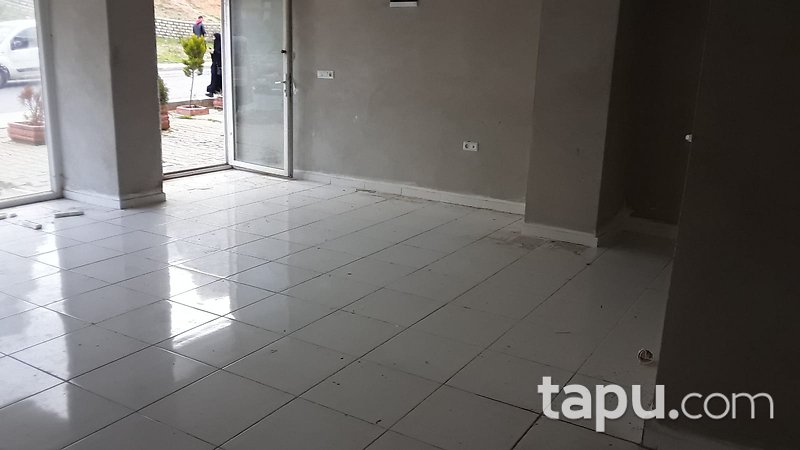 İstanbul Pendik Esenyalı Mahallesinde 57 m2 Dükkan