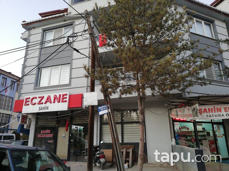 Kütahya Hisarcık Yenidoğan Mahallesi'nde 3+1 112 m2 Daire