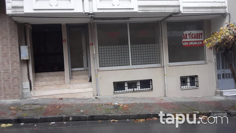 İstanbul Bağcılar 15 Temmuz Mahallesi'nde 94 m2 Depolu Dükkan