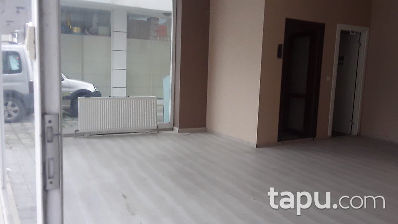 İstanbul Sancaktepe Kemal Türkler Mahallesi'nde 86 m2 Depolu Dükkan