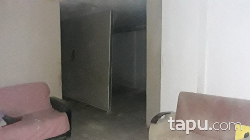 İstanbul Sancaktepe Kemal Türkler Mahallesi'nde 157 m2 Depolu Dükkan