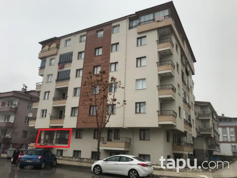 Çorum Merkez Ulukavak Mahallesi'nde 74 m2 Dükkan