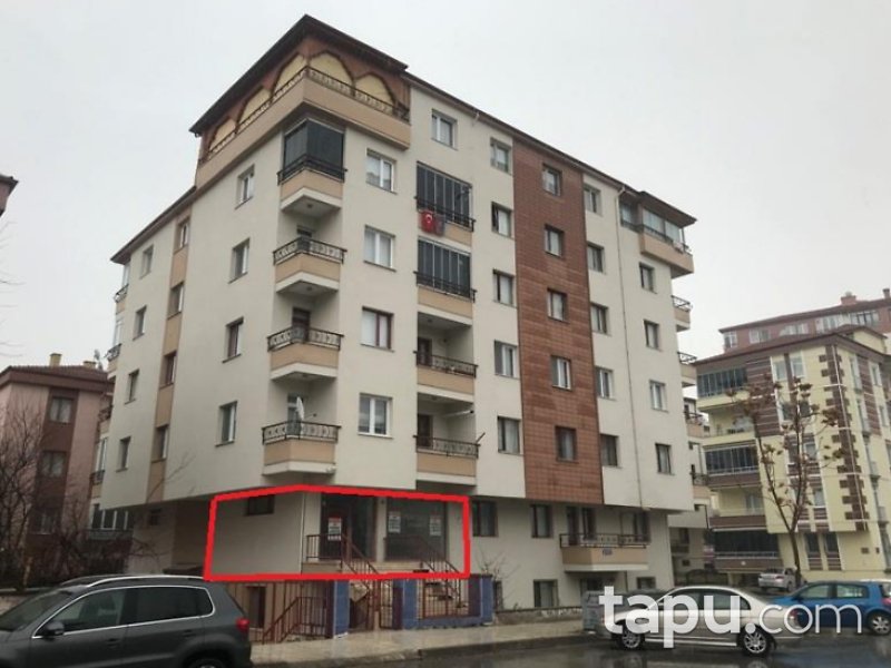 Çorum Merkez Ulukavak Mahallesi'nde 74 m2 Dükkan
