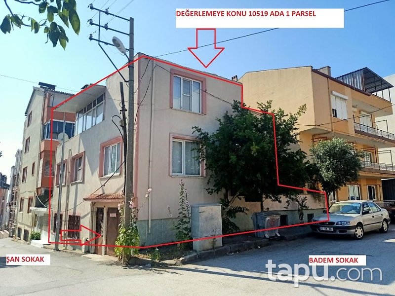 Balıkesir Karesi Toygar Mahallesi'nde Bina