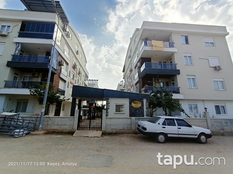 Antalya Kepez Şehit Üsteğmen Gökhan Korkut Caddesi'nde 155 m2 Dubleks Mesken