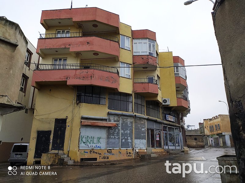 Şanlıurfa Siverek Şair İbrahim Rafet Mahallesi'nde İskanlı 3+1 Daire