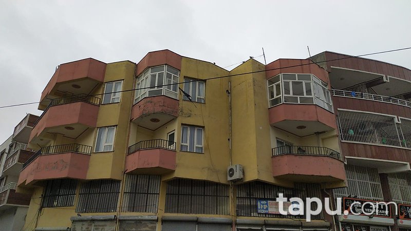 Şanlıurfa Siverek Şair İbrahim Rafet Mahallesi'nde İskanlı 125 m2 Daire