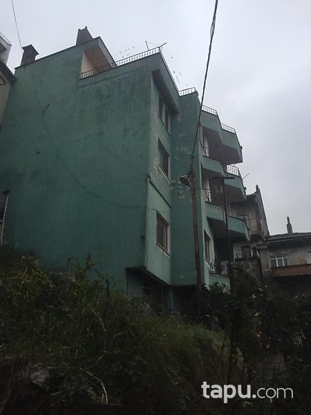 Zonguldak Meşrutiyet Mahallesi'nde 203m2 Deniz Manzaralı Teraslı Daire