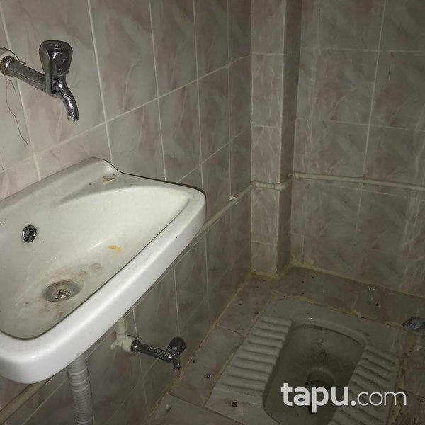 Erzurum Horasan Recep Tayyip Erdoğan Mahallesi'nde 4+1 160 m2 Daire