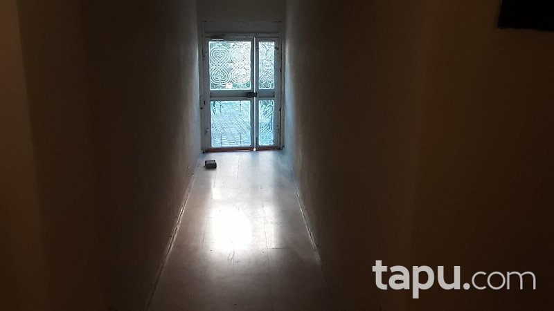 Sakarya Pamukova Elperek Mahallesi'nde Köşe Başı 130 m2 Dükkan