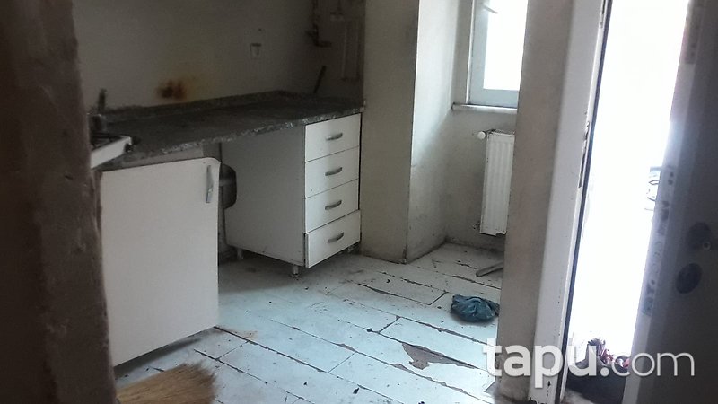 İstanbul Bağcılar 15 Temmuz Mahallesi'nde 130 m2 Ters Dubleks Daire
