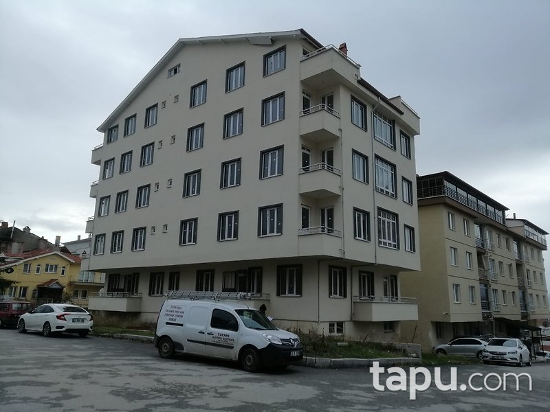 Kütahya Tavşanlı İlçesi Dağçeşme Mahallesi'nde 4+1 152 m2 Natamam Daire