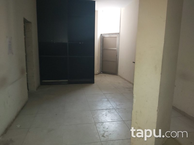 Çorlu Palmiye Evleri'nde Cadde Cepheli 545 m2 Dükkan