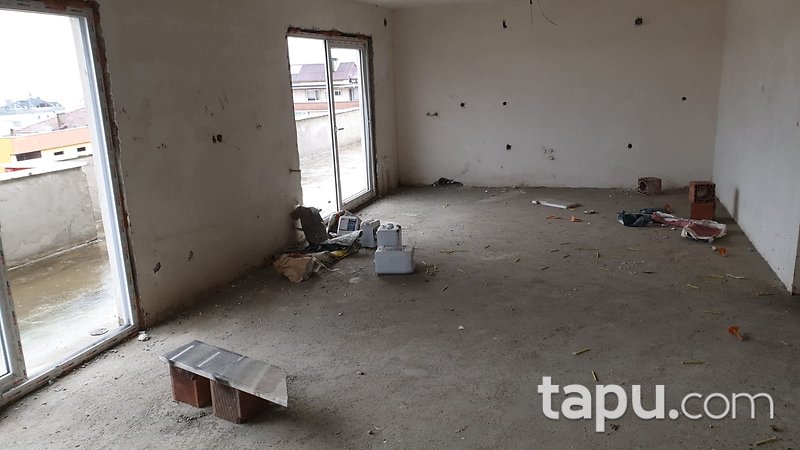 Rize Ardeşen Fırtına Mahallesi'nde Natamam 6+2 Dubleks Mesken