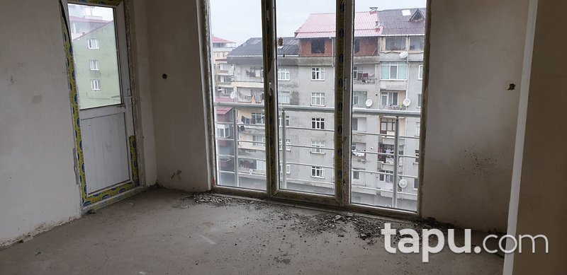 Rize Ardeşen Fırtına Mahallesi'nde Natamam 6+2 Dubleks Mesken