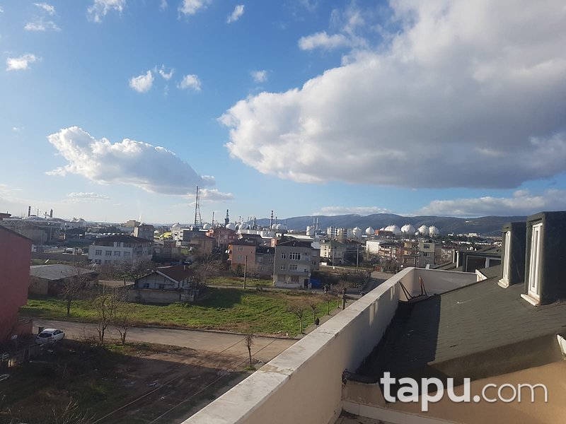 Kocaeli Körfez Güney Mahallesi'nde 5+1 167 m2 Dubleks Daire