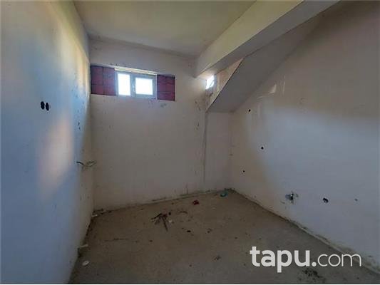 Büyükçekmece 19 Mayıs Mahallesi'nde Natamam 68 m2 Daire