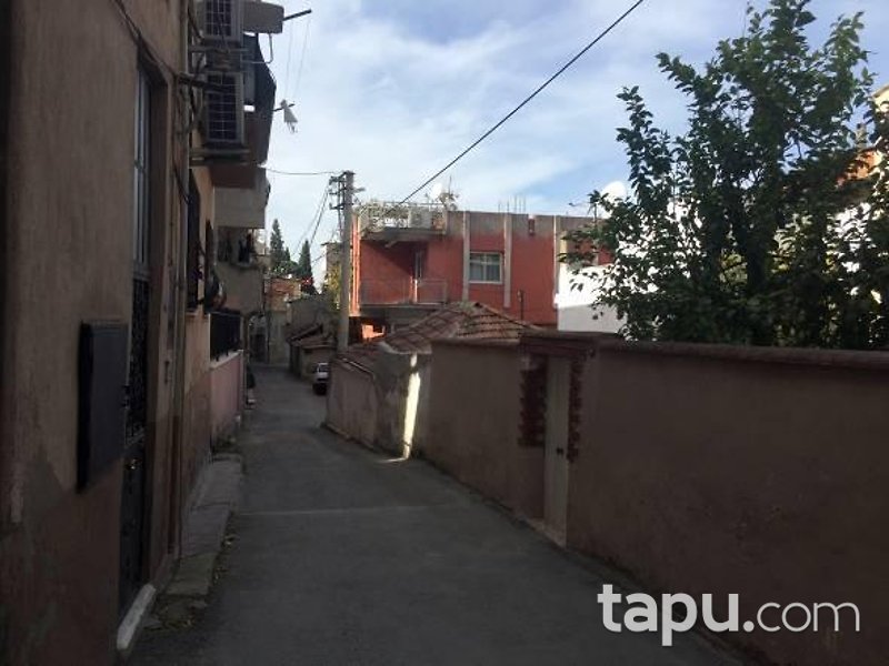 Bornova Serintepe Mahallesi'nde 143 m2 Hisseli Müstakil Ev
