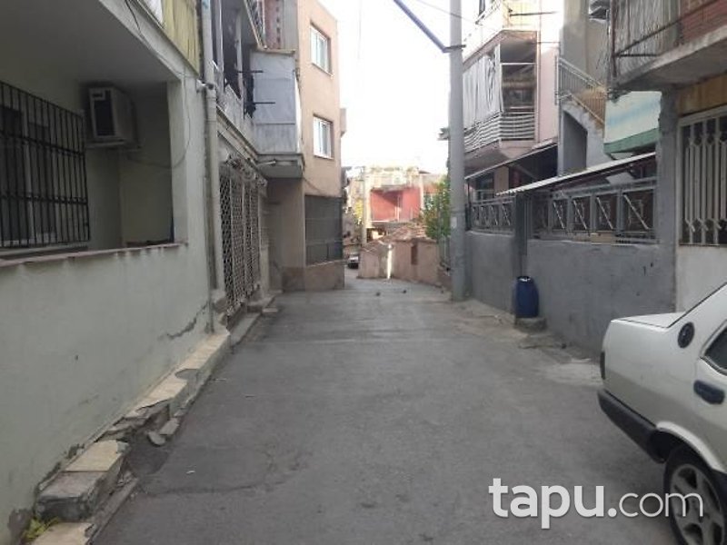 Bornova Serintepe Mahallesi'nde 143 m2 Hisseli Müstakil Ev