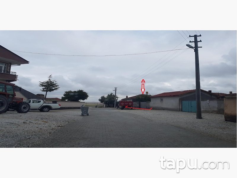 Konya Akçaşar Mahallesi'nde 302 m2 Ev Depo ve Arsası