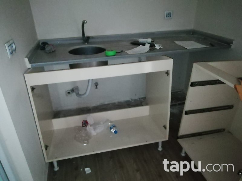 Osmaniye Merkez Ali Uzunçayır İş Merkezi 52 m2 Ofis