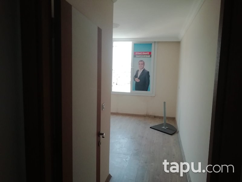 Osmaniye Merkez Ali Uzunçayır İş Merkezi 52 m2 Ofis