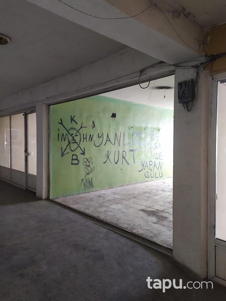 Ağrı Merkez Yavuz Mahallesi'nde 34 m2 Dükkan