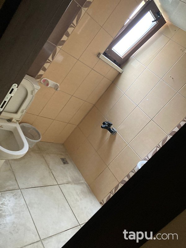 Afyonkarahisar Ceylan Termal Sağlıklı Yaşam Köyü'nde 79 m2 İskanlı İşyeri