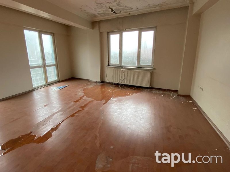 İstanbul Bağcılar Mahmutbey Mahallesi'nde 3+1 120 m2 Dubleks Daire