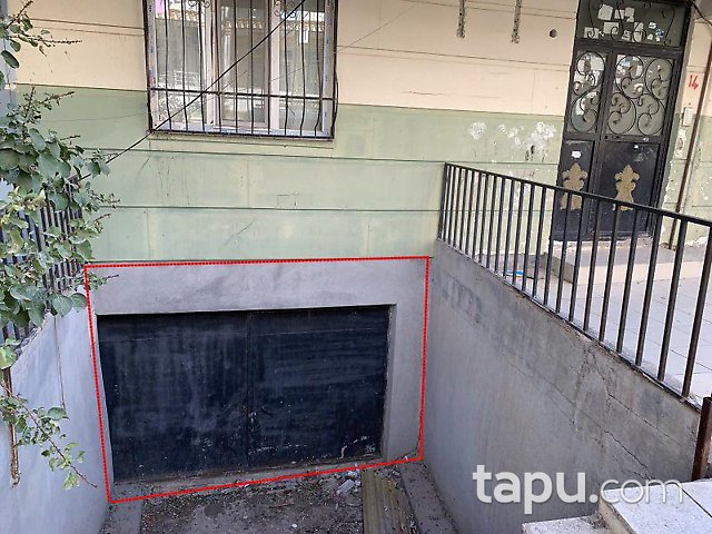 Urfa Haliliye'de 140 m2 Depo