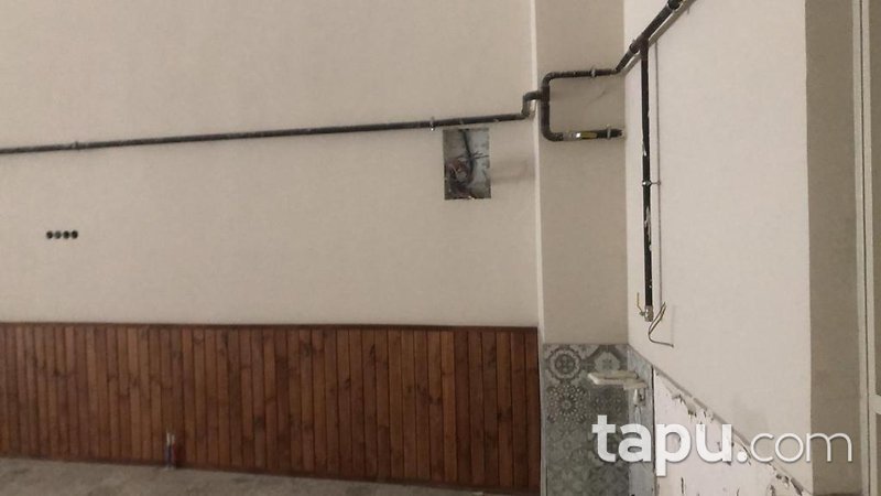 Bursa Nilüfer'de Kış Bahçeli 270 m2 Dükkan