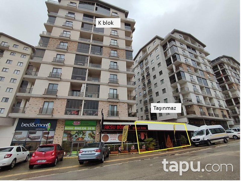Bursa Nilüfer'de Kış Bahçeli 270 m2 Dükkan