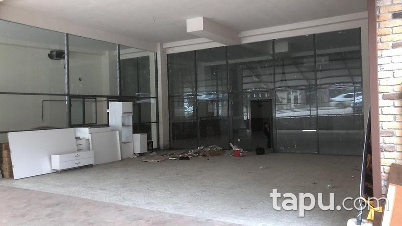 Bursa Nilüfer'de Kış Bahçeli 270 m2 Dükkan