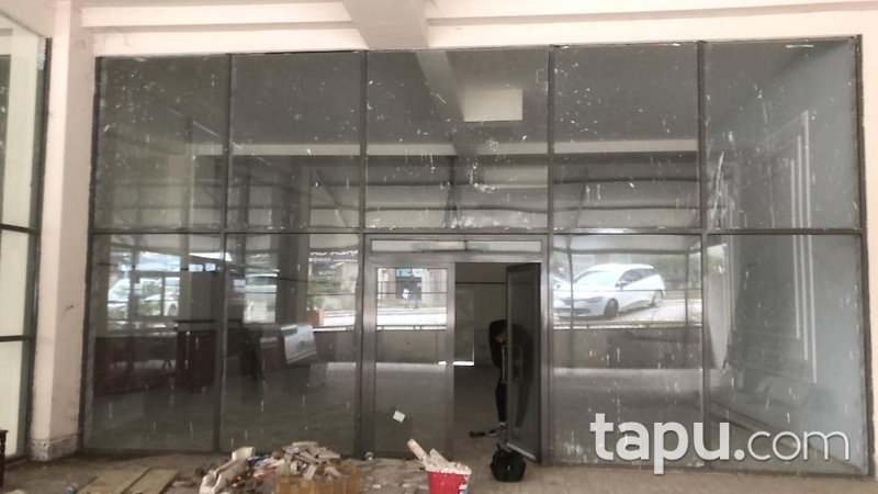 Bursa Nilüfer'de Kış Bahçeli 270 m2 Dükkan