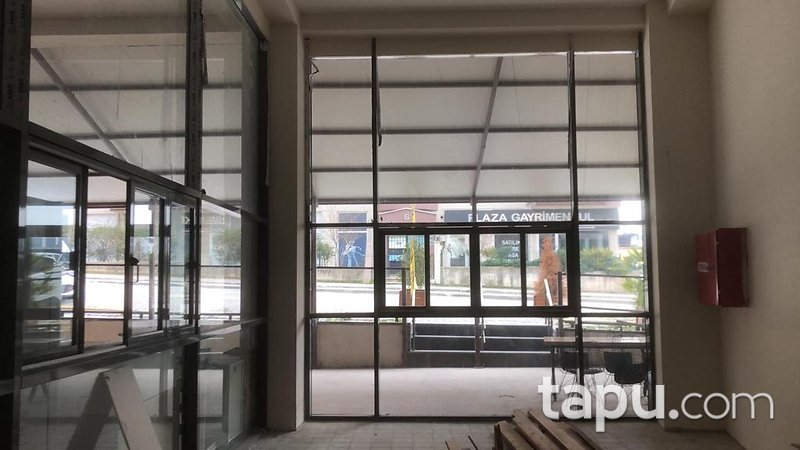 Bursa Nilüfer'de Kış Bahçeli 270 m2 Dükkan