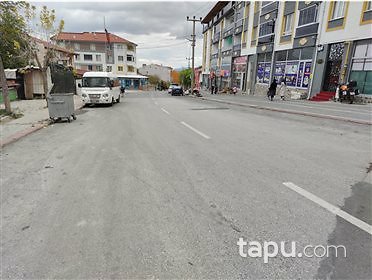Kütahya Merkezde Cadde Yakın Ara Kat Daire