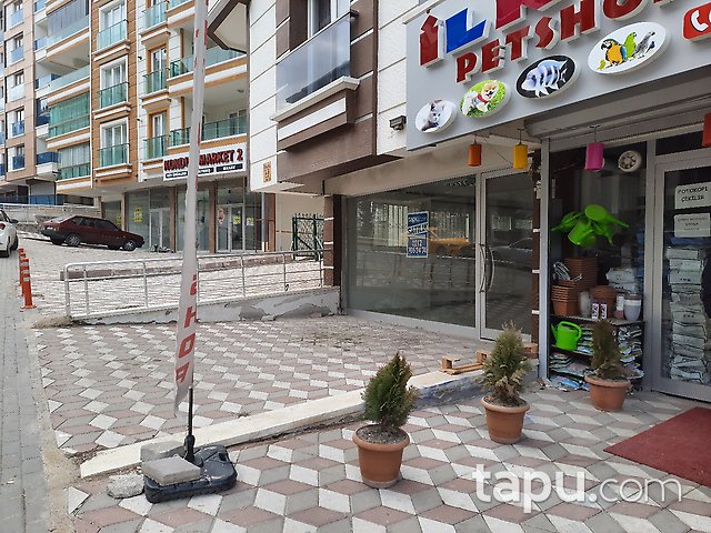 Altındağ Yıldıztepe Mahallesi'nde Cadde Üzerinde Depolu Dükkan