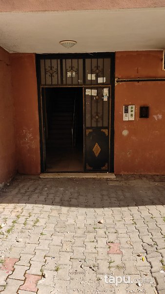 Şanlıurfa Haliliye Yenişehir Mahallesi'nde 90 m2 İskanlı Daire