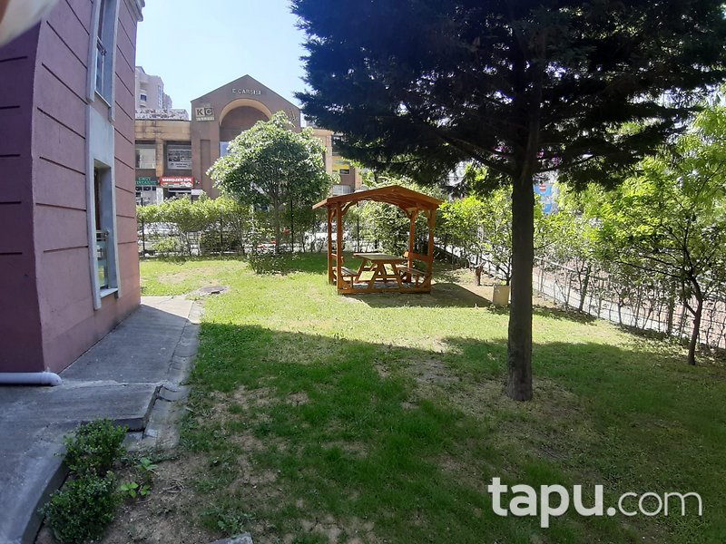 Başakşehir Bahçeşehir 2.Kısım KC Blokları'nda 3+1 Daire