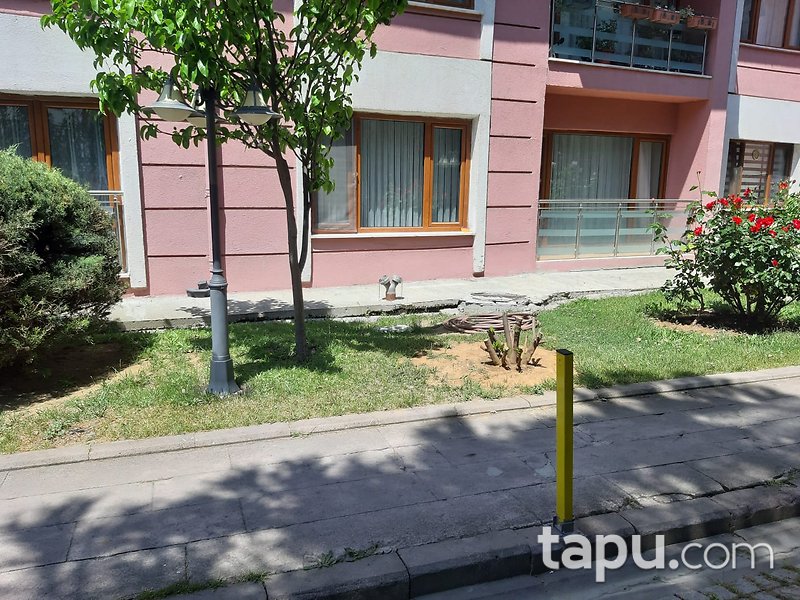 Başakşehir Bahçeşehir 2.Kısım KC Blokları'nda 3+1 Daire