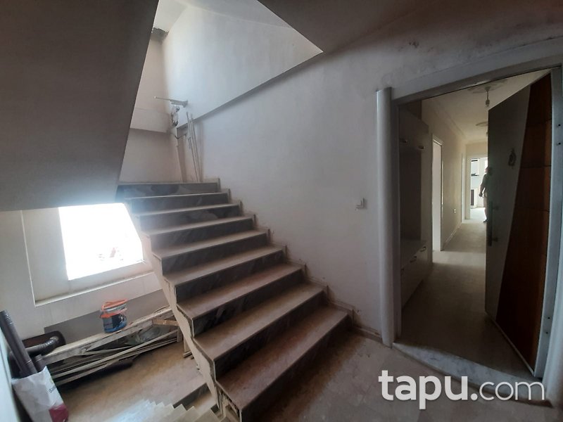 Balıkesir Edremit Tuzcumurat Mahallesi'nde 108 m2 Natamam Daire