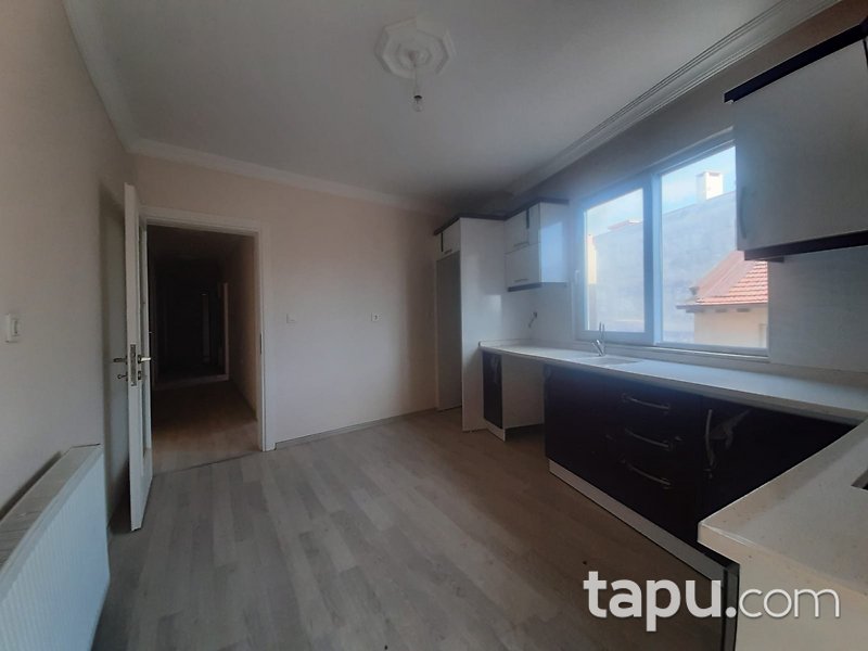 Balıkesir Edremit Tuzcumurat Mahallesi'nde 108 m2 Natamam Daire