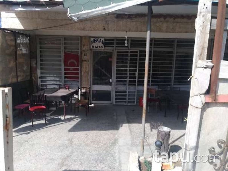 Ankara Mamak'ta Hisseli İskanlı Dükkan