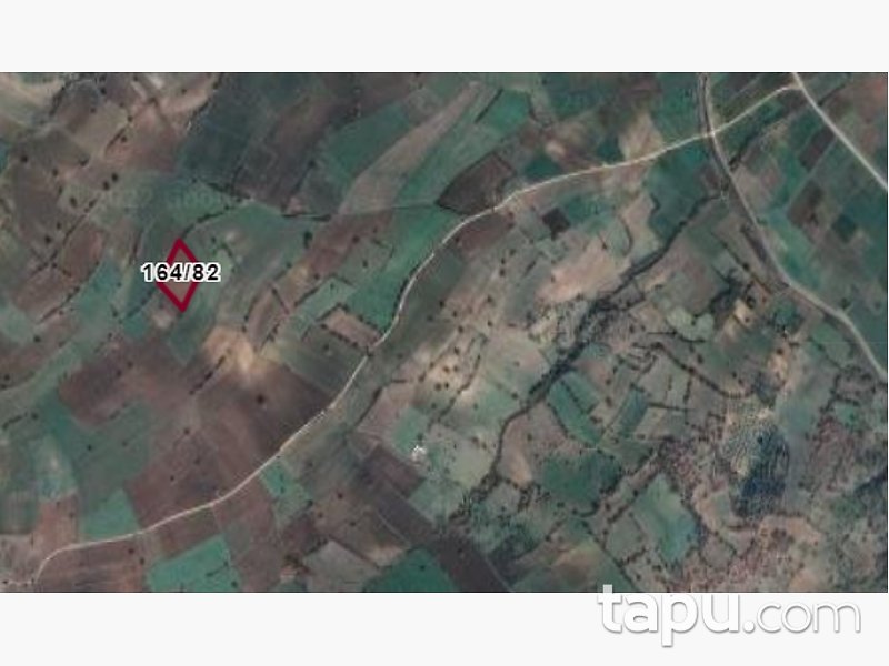 Çanakkale Biga Karanti Köyü'nde 4.883 m2 Tarla
