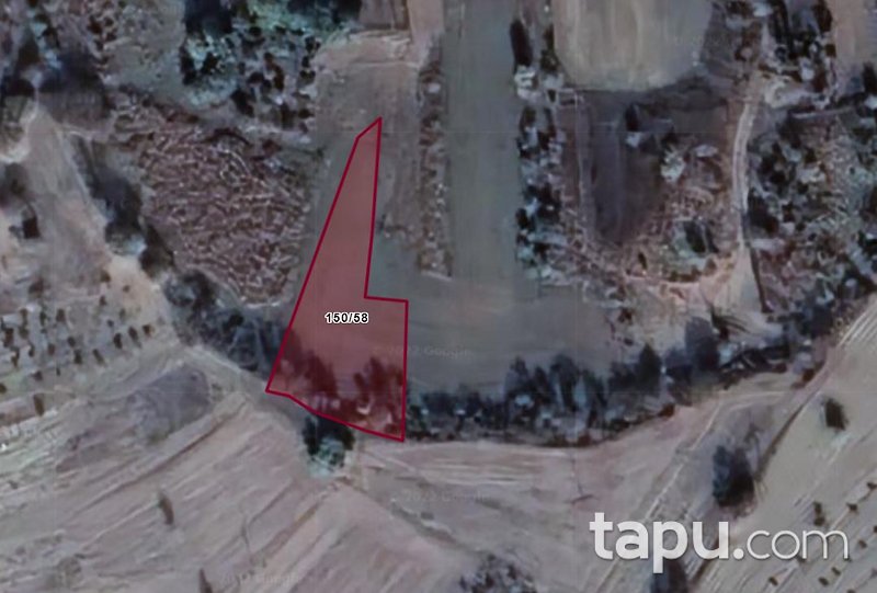 Bilecik Merkez Selbükü Köyü'nde Yatırımlık 1123 m2 Tarla