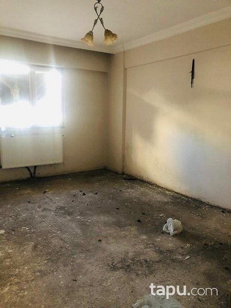 Erzurum Oltu Yasinhaşimoğlu Mahallesi'nde Site İçerisinde 3+1 Daire