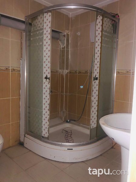Erzurum Oltu Yasinhaşimoğlu Mahallesi'nde Site İçerisinde 3+1 Daire